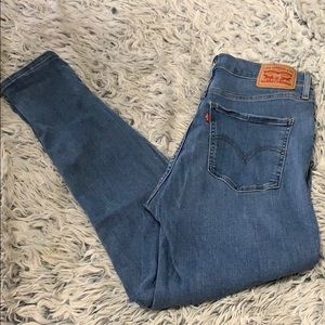 Levi’s High waist skinny jeans